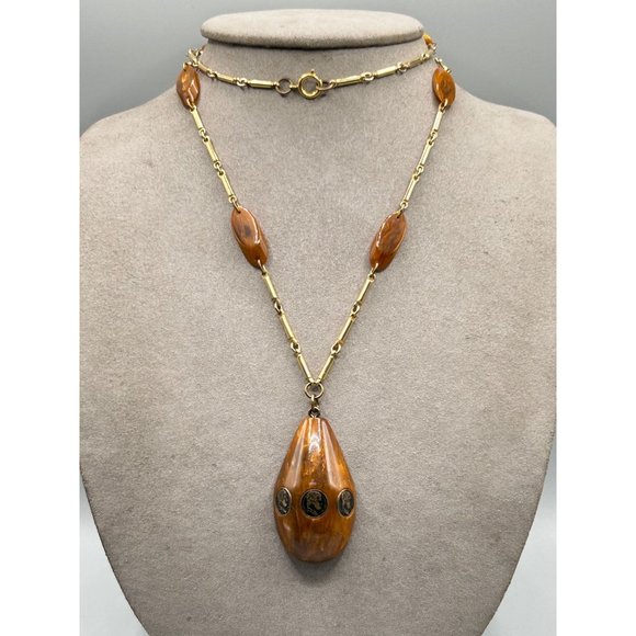 Vintage Bakelite Necklace Gold Tone Chain Drop Pendant & Miniature Coins Inlay - Picture 5 of 6
